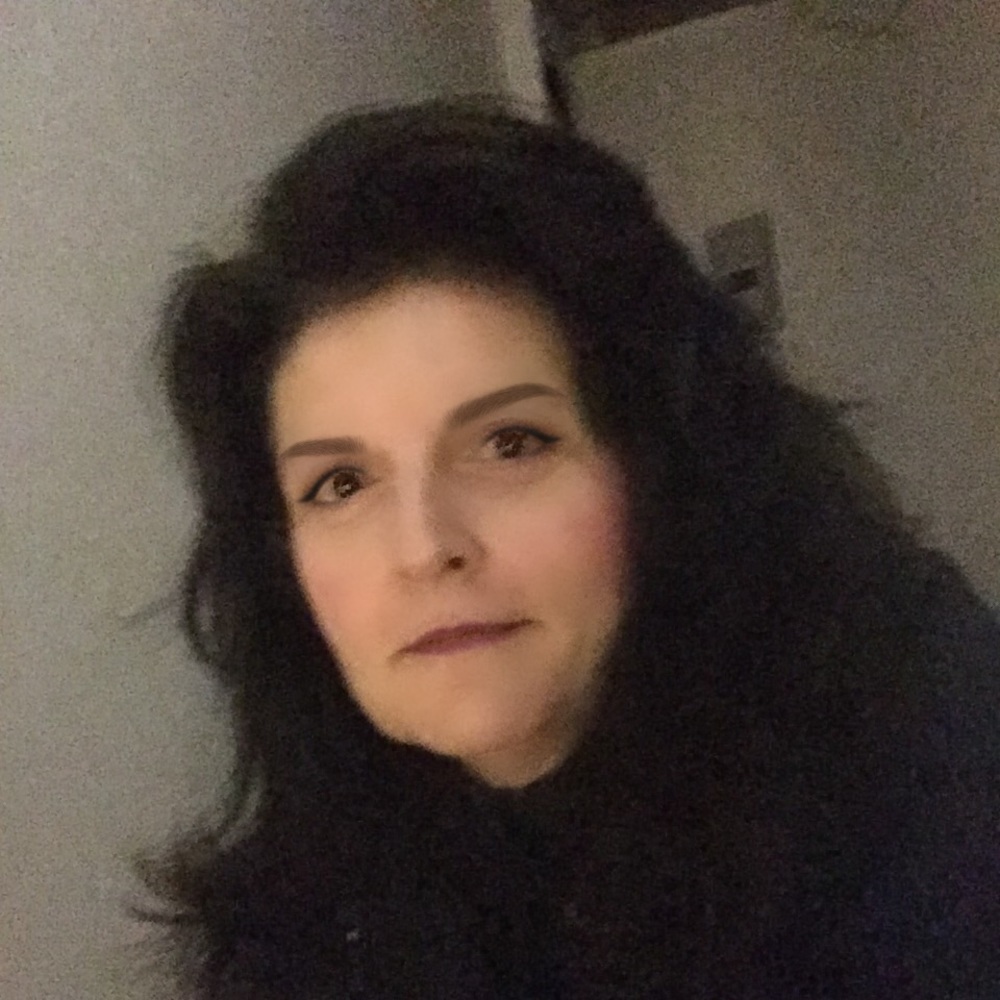Meet your Posher, Carolyn